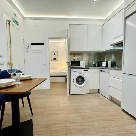 Plaza Mayor Cozy Private Apartment With Ac Madrid Exterior photo